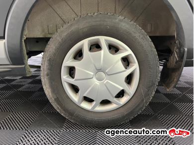 Ford Transit — 17