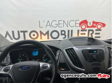 Ford Transit — 12
