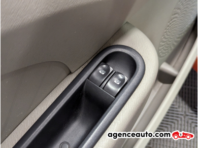 Renault Twingo — 19