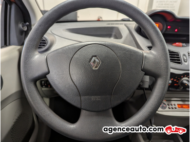 Renault Twingo — 17