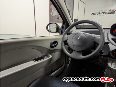 Renault Twingo — 8