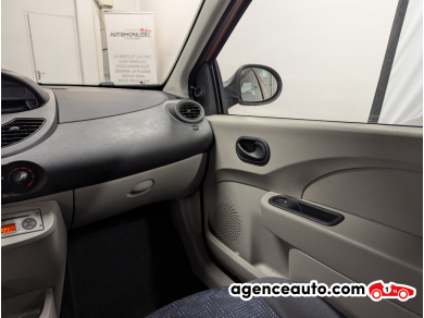 Renault Twingo — 10