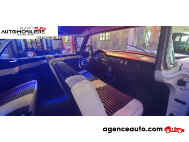 Ford Fairlane — 7
