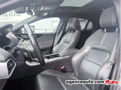Jaguar XE — 4