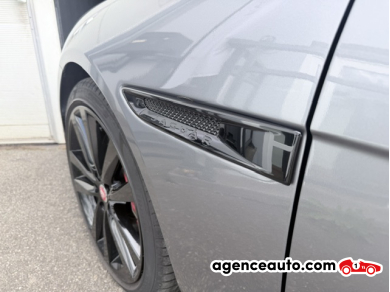 Jaguar XE — 28