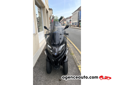 Piaggio MP3 — 3