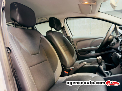 Renault Clio — 20