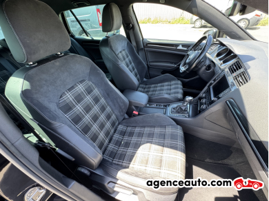 Volkswagen Golf — 24