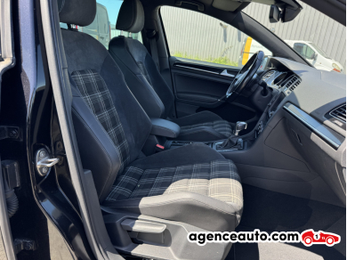 Volkswagen Golf — 23