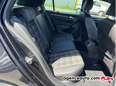 Volkswagen Golf — 26