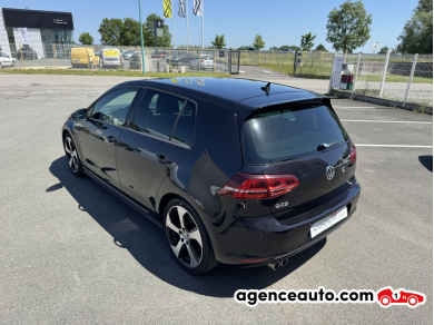 Volkswagen Golf — 8