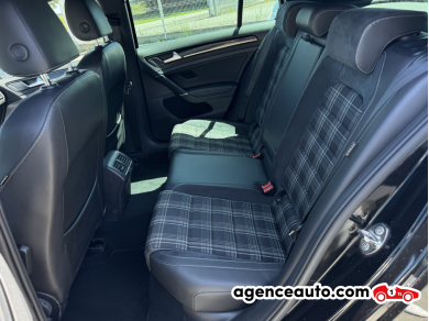Volkswagen Golf — 29