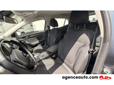 Renault Megane — 10