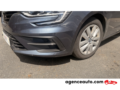 Renault Megane — 23