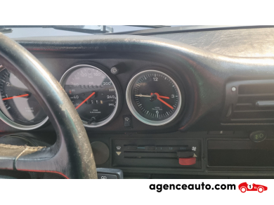 Porsche 911 — 24