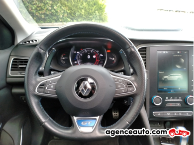 Renault Megane Estate — 19