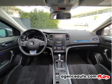 Renault Megane Estate — 17