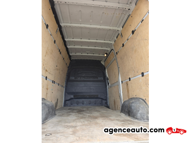 Mercedes Sprinter — 16