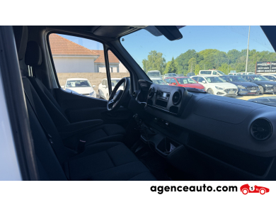 Mercedes Sprinter — 11