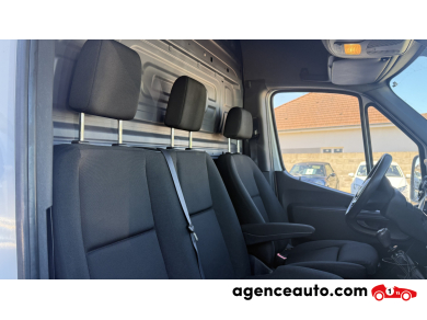 Mercedes Sprinter — 10