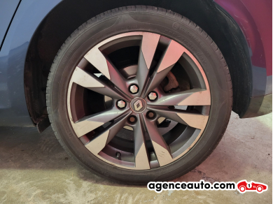 Renault Megane — 25