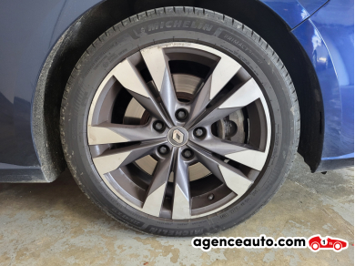 Renault Megane — 9