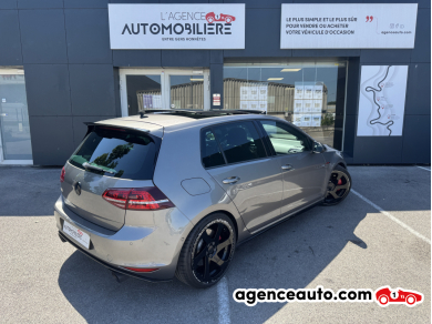 Volkswagen Golf — 2