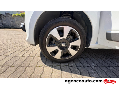 Renault Renault Twingo 3 — 16