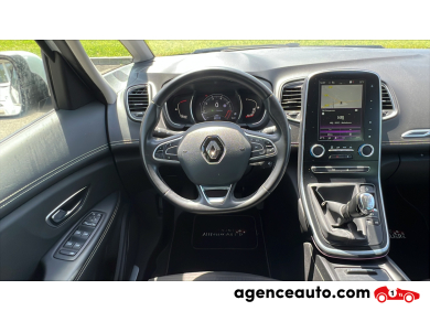 Renault Scenic — 24