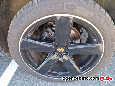 Porsche Macan — 38