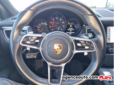 Porsche Macan — 12