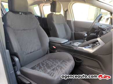 Peugeot 3008 — 12