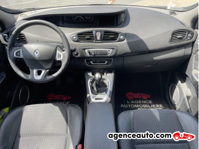 Renault Scenic — 12