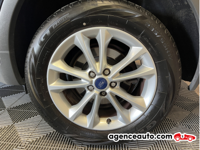 Ford Kuga — 15