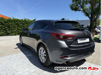 Mazda Mazda 3 — 5