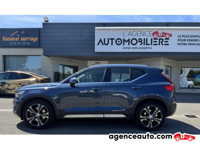Volvo XC40 — 2