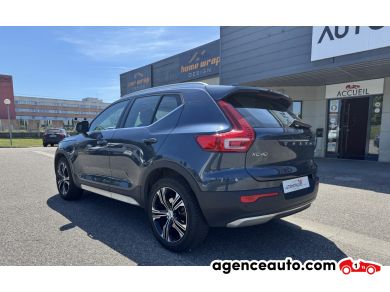 Volvo XC40 — 3