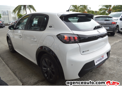 Peugeot e-208 — 5