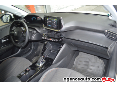 Peugeot e-208 — 12