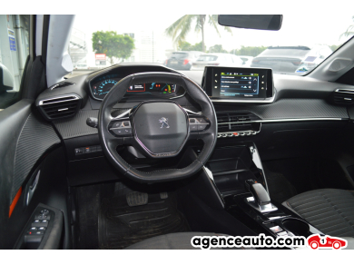 Peugeot e-208 — 13