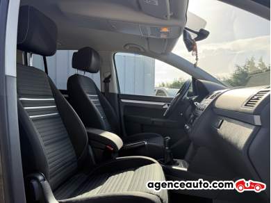 Volkswagen Touran — 10