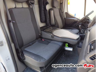 Nissan NV400 — 12