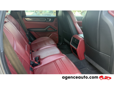 Porsche Cayenne — 24