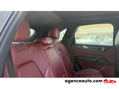 Porsche Cayenne — 25