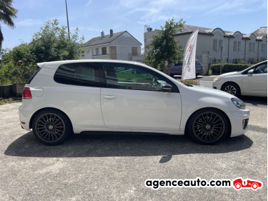Volkswagen Golf — 4