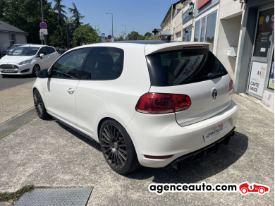 Volkswagen Golf — 7