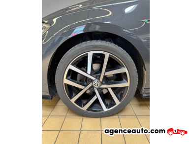 Volkswagen Golf — 33