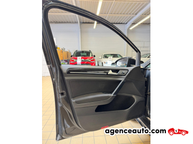 Volkswagen Golf — 27