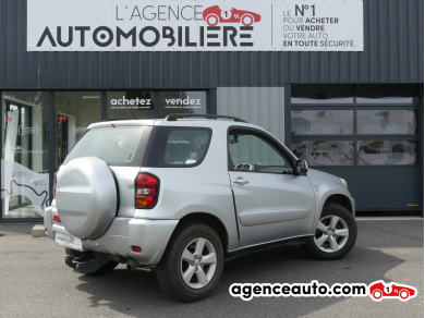 Toyota RAV4 — 5