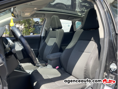 Toyota Auris — 9